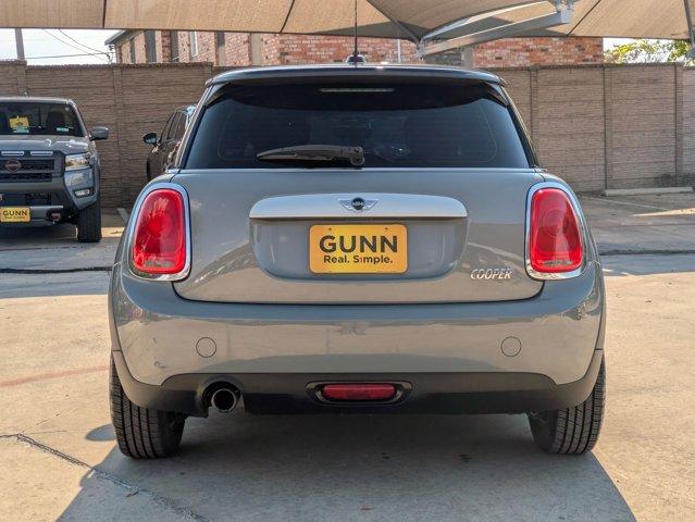 2015 MINI Cooper Hardtop 2 Door Vehicle Photo in San Antonio, TX 78209
