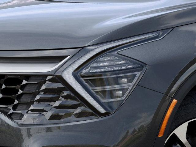 2025 Kia Sportage Hybrid Vehicle Photo in Westbrook, ME 04092