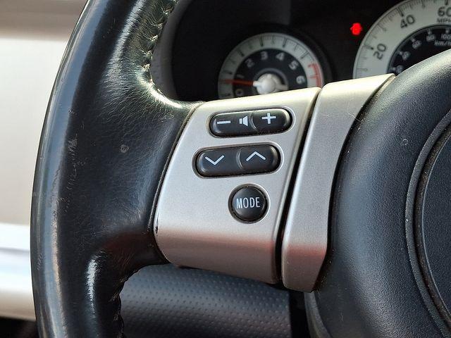 2010 Toyota FJ Cruiser Vehicle Photo in DANBURY, CT 06810-5034