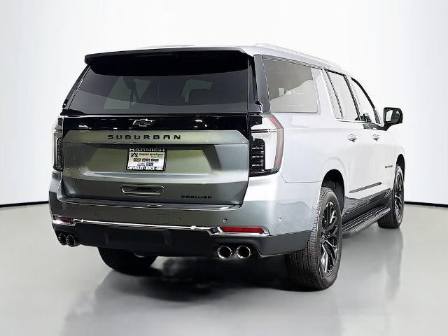 2025 Chevrolet Suburban Vehicle Photo in PUYALLUP, WA 98371-4149