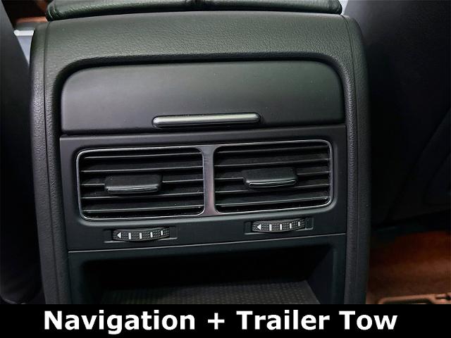 2017 Volkswagen Touareg Vehicle Photo in EVERETT, WA 98203-5662
