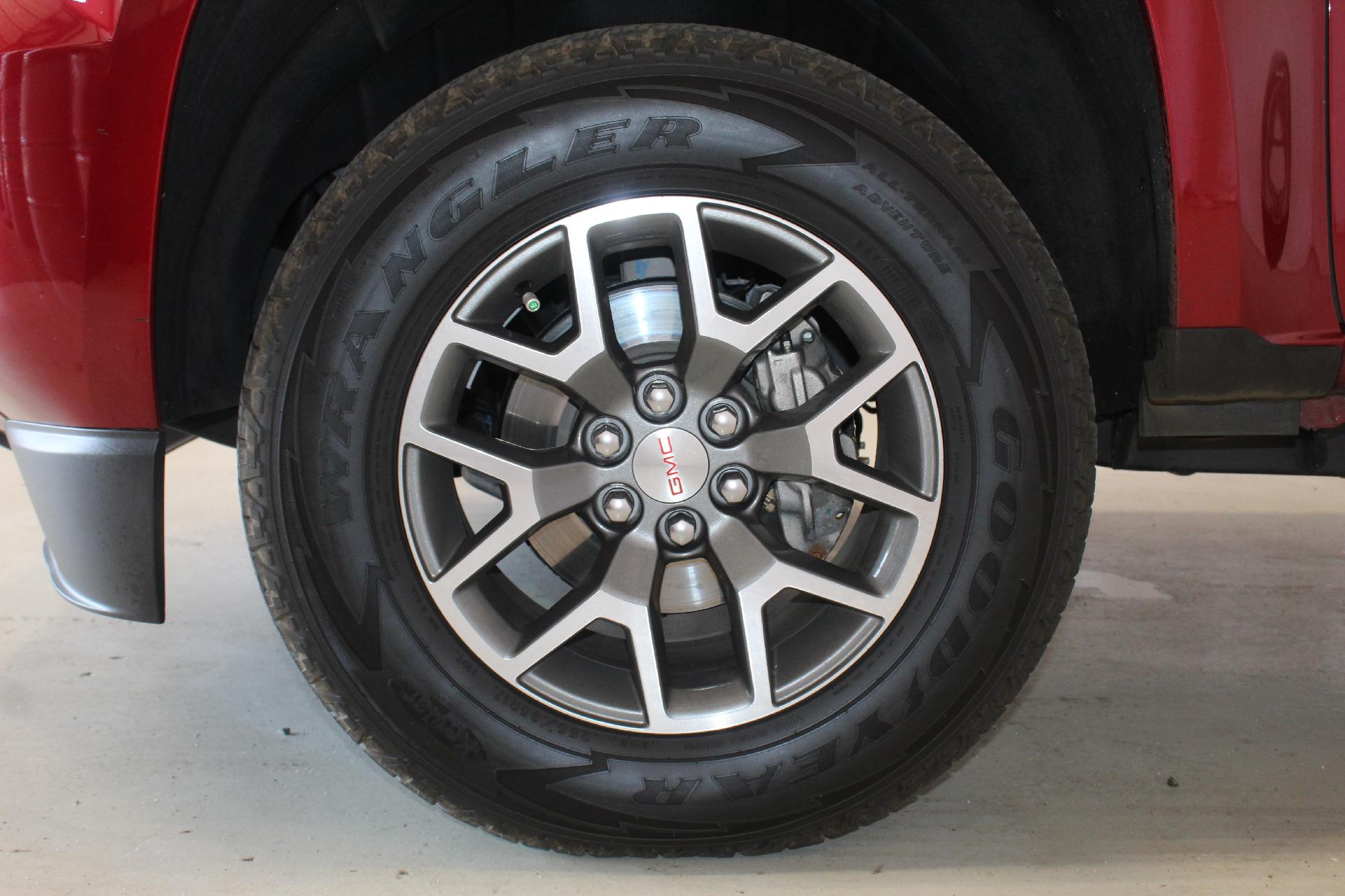 2019 GMC Canyon Vehicle Photo in NORTHAMPTON, MA 01060-1120
