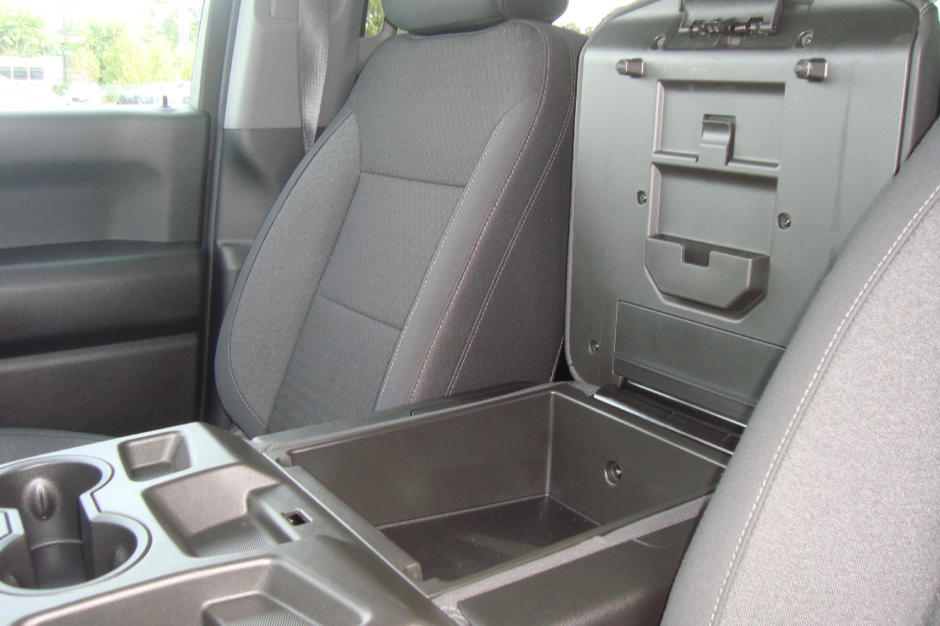 2022 Chevrolet Silverado 1500 Vehicle Photo in PORTSMOUTH, NH 03801-4196