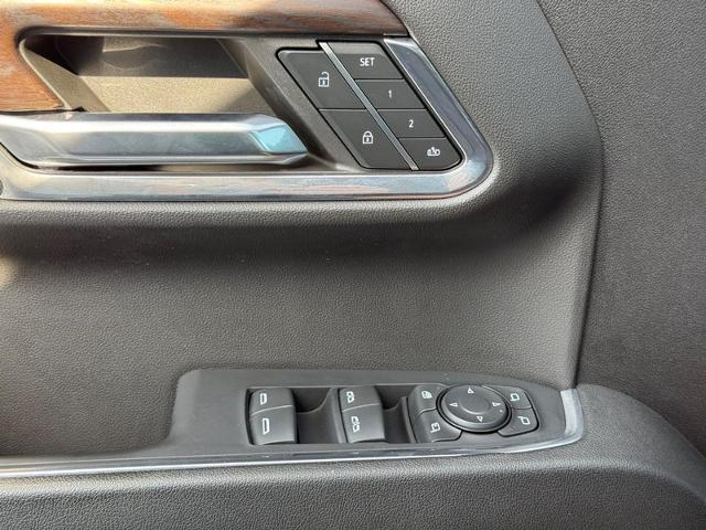 2024 GMC Sierra 1500 Vehicle Photo in COLUMBIA, MO 65203-3903