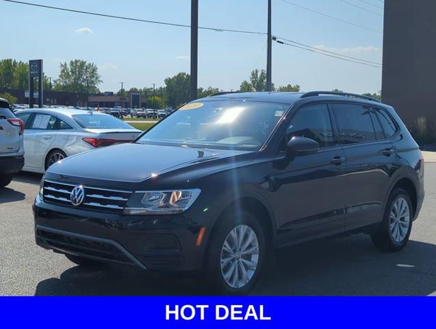 2020 Volkswagen Tiguan Vehicle Photo in Merrillville, IN 46410