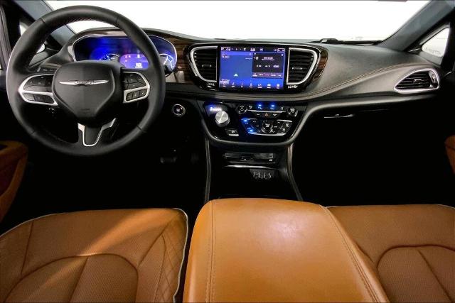 2022 Chrysler Pacifica Vehicle Photo in Kansas City, MO 64114