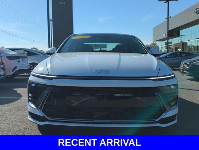 2025 Hyundai SONATA Vehicle Photo in Merrillville, IN 46410