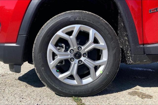 2025 Jeep Compass Vehicle Photo in Kansas City, MO 64114