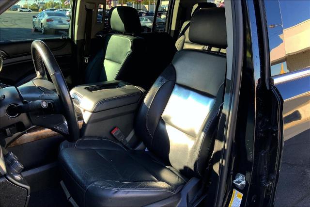 2019 Chevrolet Suburban Vehicle Photo in INDEPENDENCE, MO 64055-1314