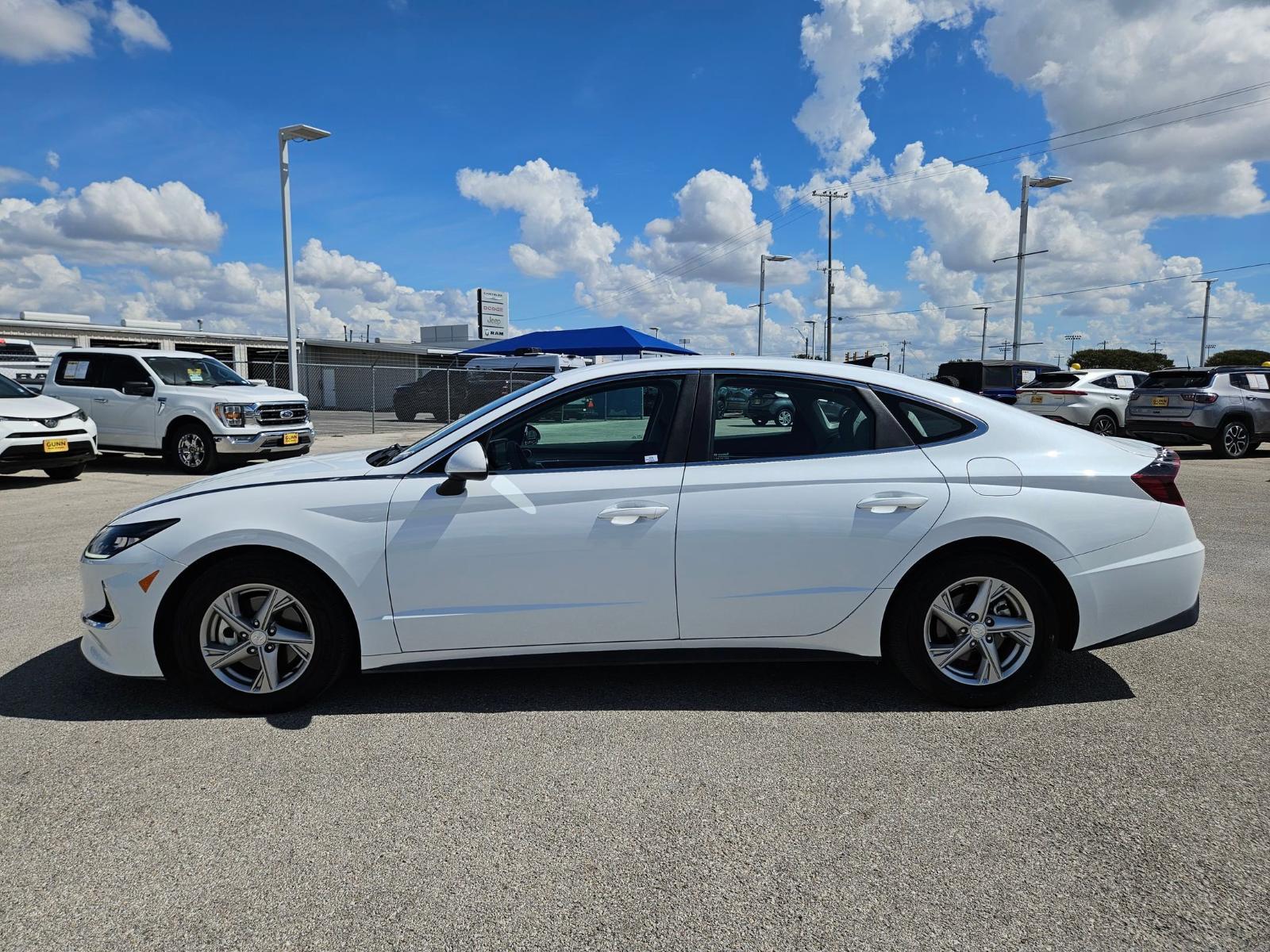 2021 Hyundai SONATA Vehicle Photo in Seguin, TX 78155