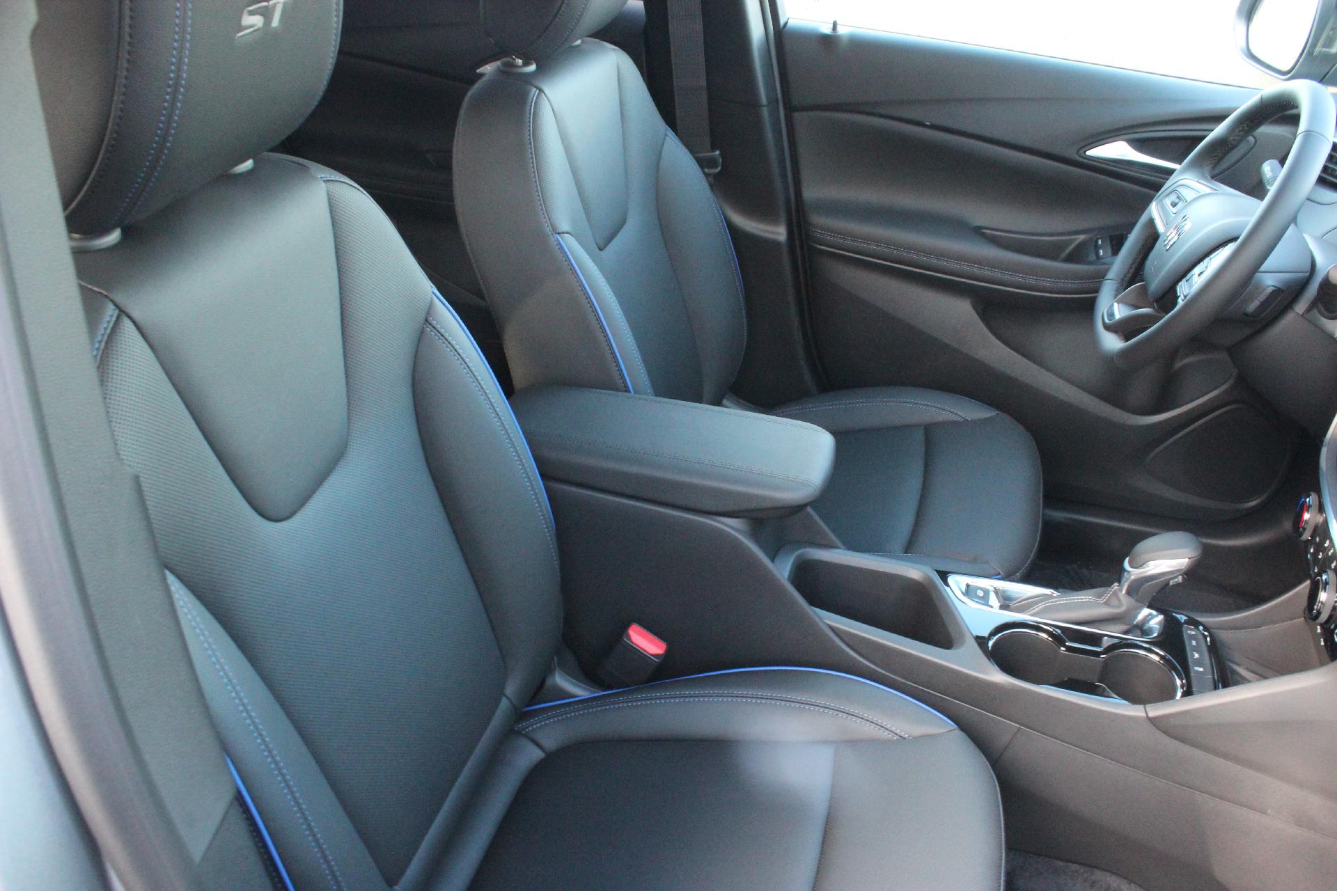 2026 Buick Encore GX Vehicle Photo in AURORA, CO 80012-4011