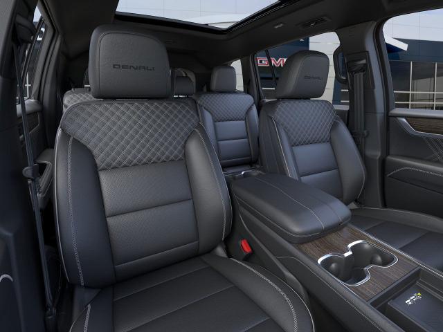2025 GMC Acadia Vehicle Photo in TOPEKA, KS 66609-0000