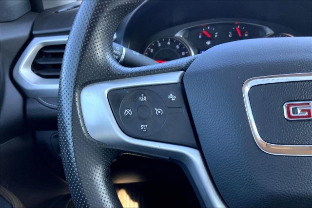 2023 GMC Acadia Vehicle Photo in TOPEKA, KS 66609-0000