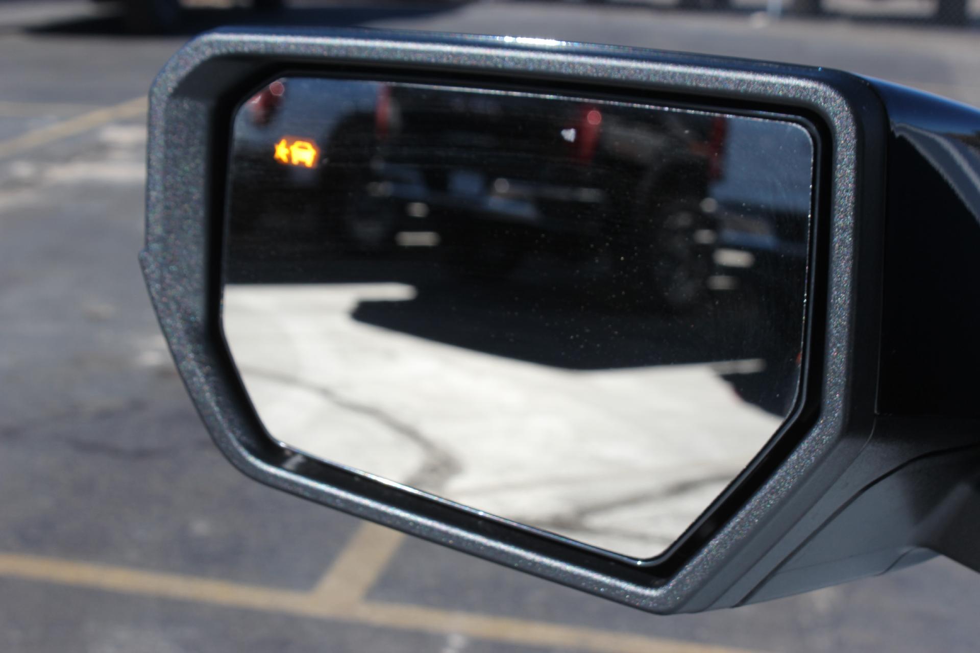 2025 GMC Canyon Vehicle Photo in AURORA, CO 80012-4011