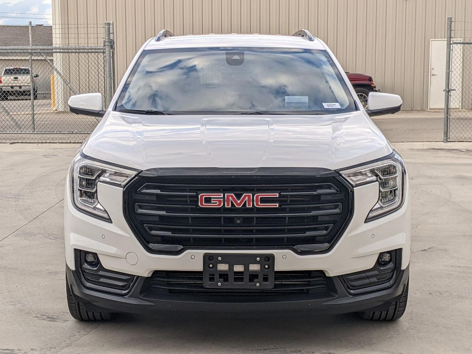 2022 GMC Terrain Vehicle Photo in Seguin, TX 78155
