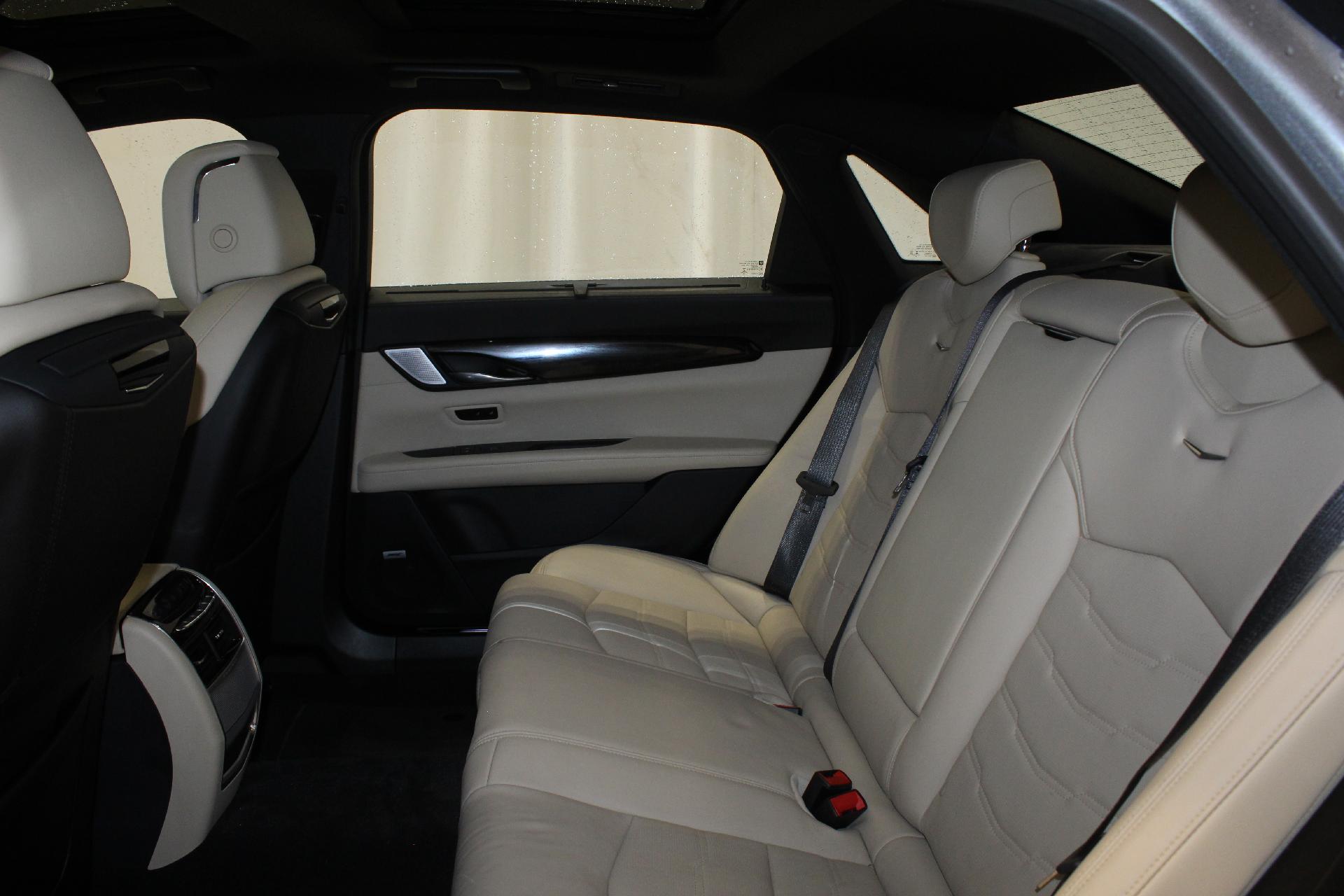 2020 Cadillac CT6 Vehicle Photo in NORTHAMPTON, MA 01060-1120