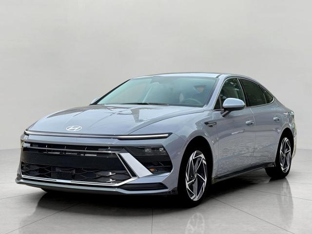 2026 Hyundai SONATA Vehicle Photo in Neenah, WI 54956