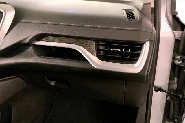 2024 GMC Terrain Vehicle Photo in Lees Summit, MO 64086