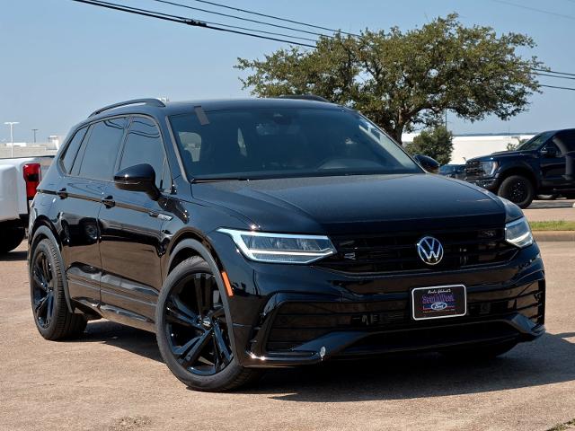 2024 Volkswagen Tiguan Vehicle Photo in Weatherford, TX 76087