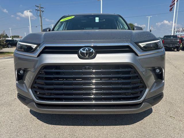 2025 Toyota Grand Highlander Vehicle Photo in Jonesboro, AR 72404