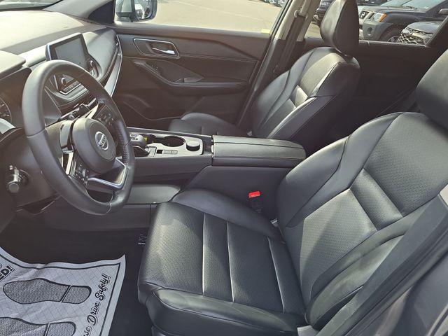 2021 Nissan Rogue Vehicle Photo in Pleasant Hills, PA 15236