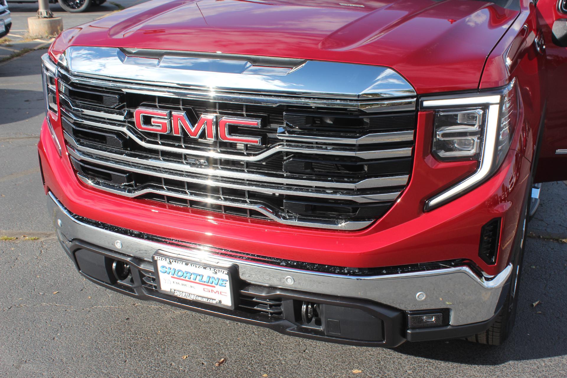 2026 GMC Sierra 1500 Vehicle Photo in AURORA, CO 80012-4011