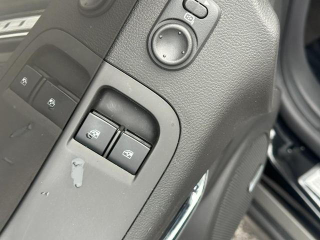 2010 Chevrolet Camaro Vehicle Photo in COLUMBIA, MO 65203-3903