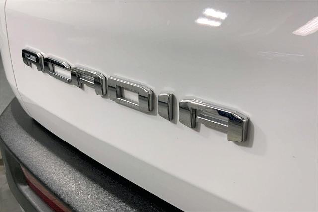 2025 GMC Acadia Vehicle Photo in INDEPENDENCE, MO 64055-1377