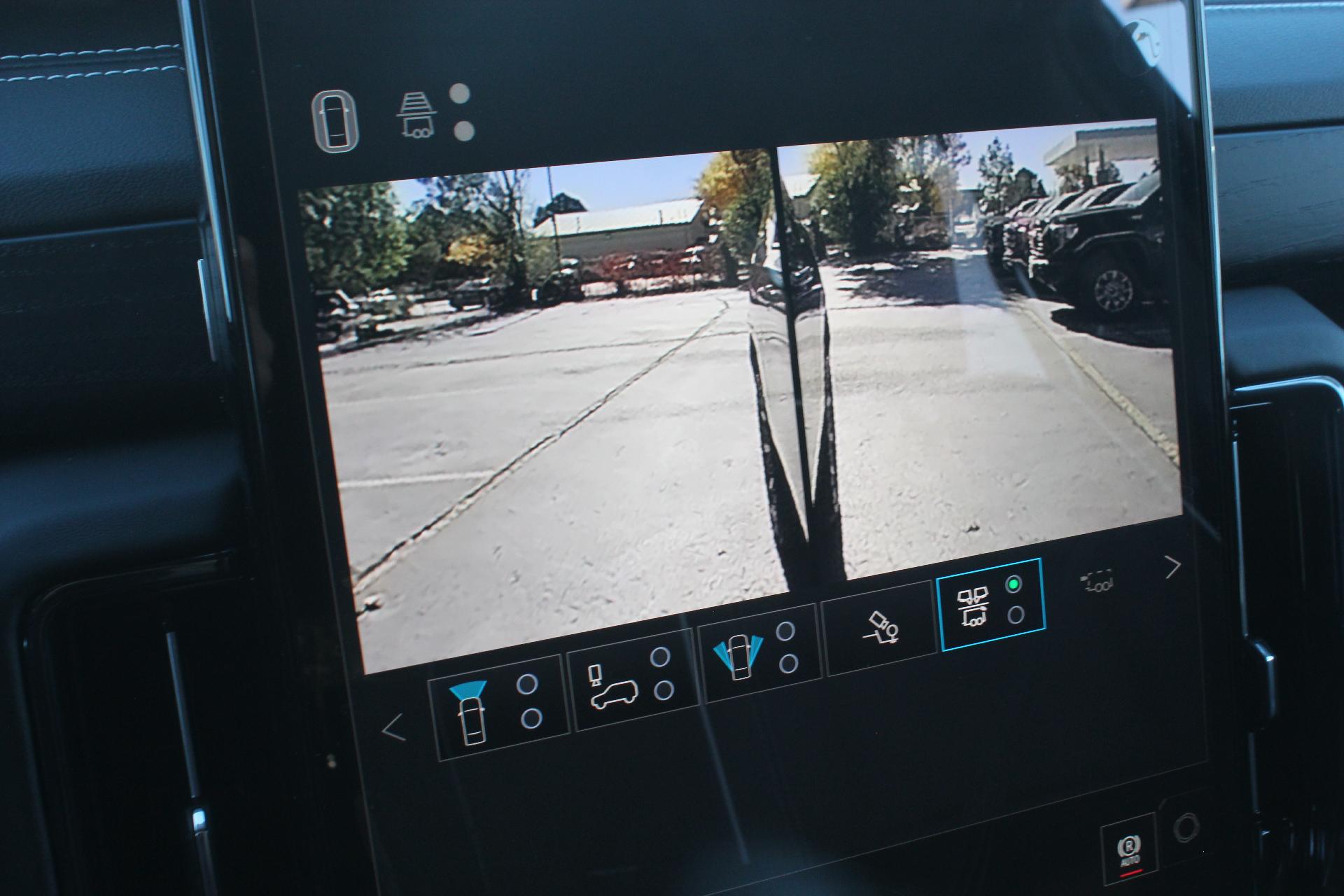 2026 GMC Yukon XL Vehicle Photo in AURORA, CO 80012-4011