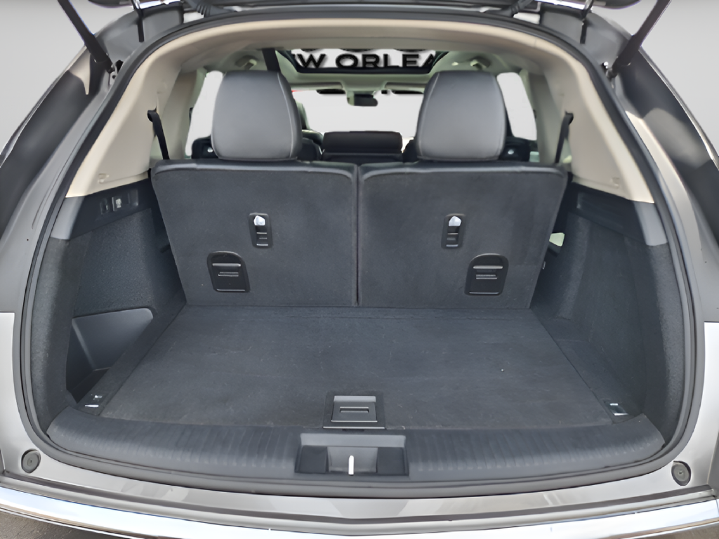 2023 Acura MDX photo 25 of 33