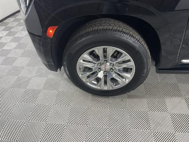 2024 GMC Yukon XL Vehicle Photo in GILBERT, AZ 85297-0402