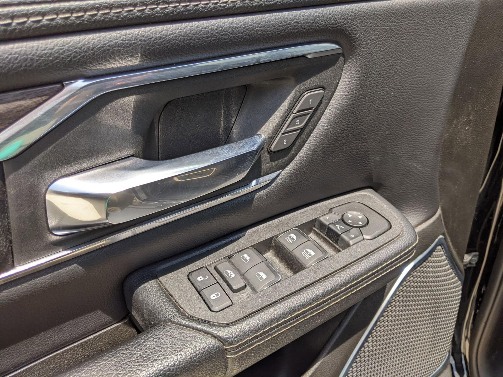 2025 Ram 1500 Vehicle Photo in Seguin, TX 78155