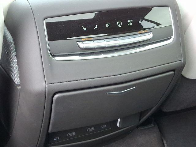 2025 Cadillac Escalade Vehicle Photo in DANBURY, CT 06810-5034