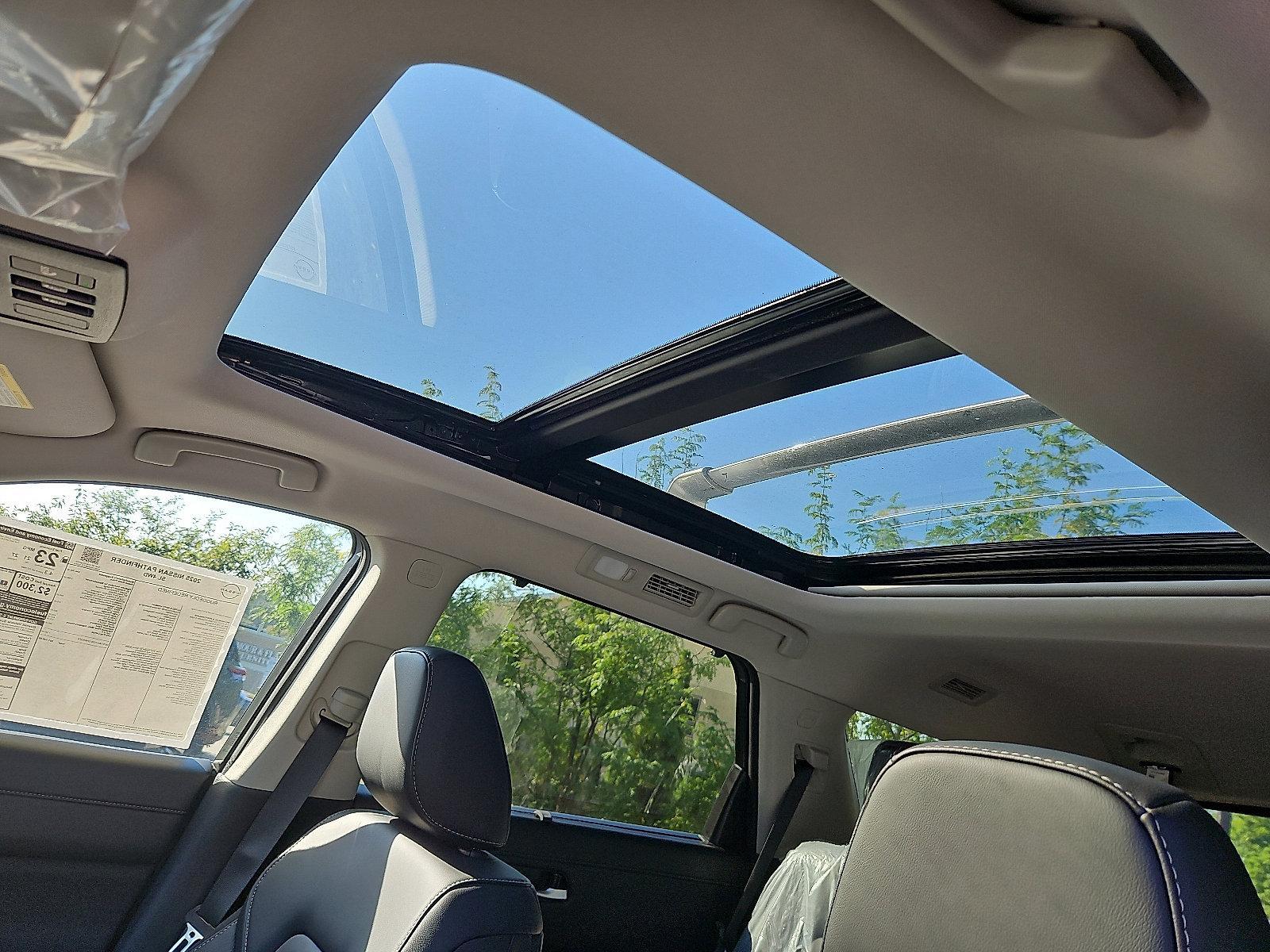 2025 Nissan Pathfinder Vehicle Photo in Jenkintown, PA 19046