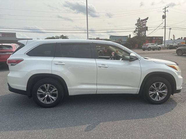 2015 Toyota Highlander Vehicle Photo in HARRISBURG, PA 17111-1033