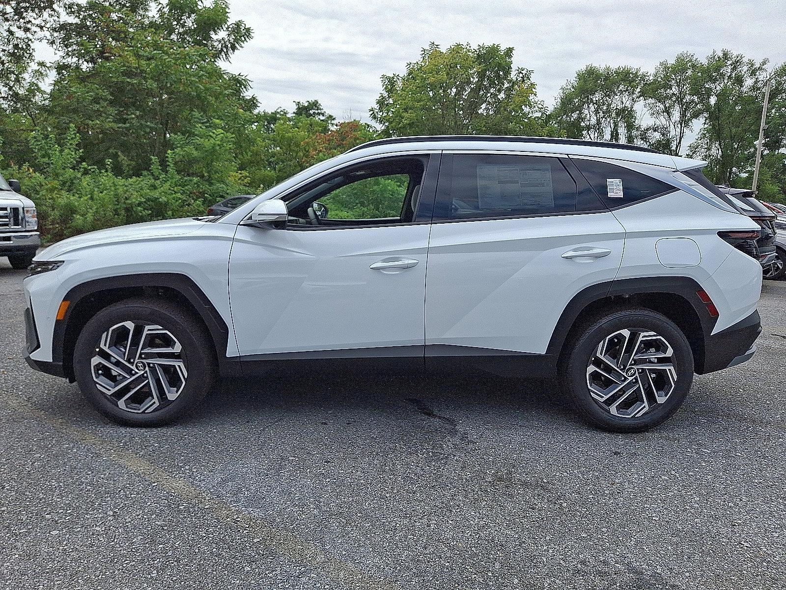 2025 Hyundai TUCSON Hybrid Vehicle Photo in Harrisburg, PA 17111