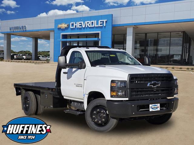 2024 Chevrolet Silverado Chassis Cab Vehicle Photo in LEWISVILLE, TX 75067