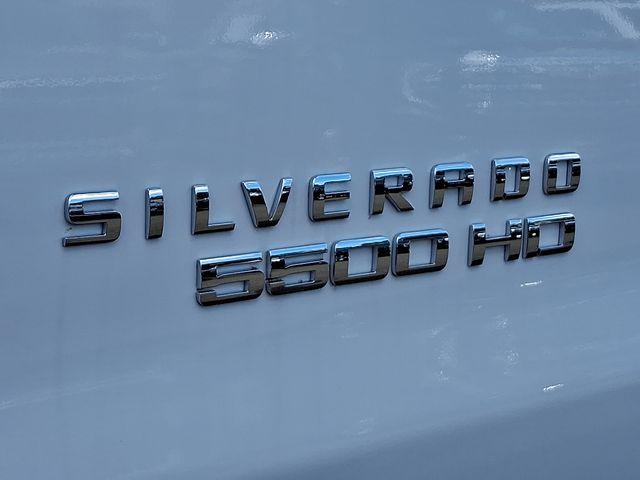2024 Chevrolet Silverado 5500 HD Vehicle Photo in DANBURY, CT 06810-5034