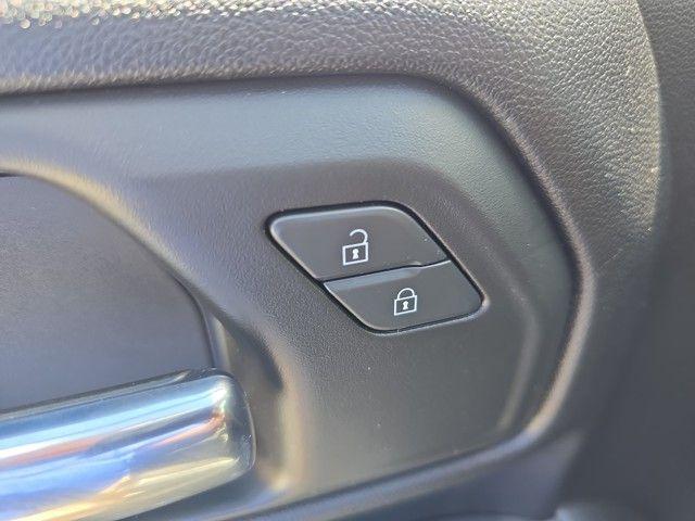 2024 Chevrolet Silverado 1500 Vehicle Photo in Pleasant Hills, PA 15236