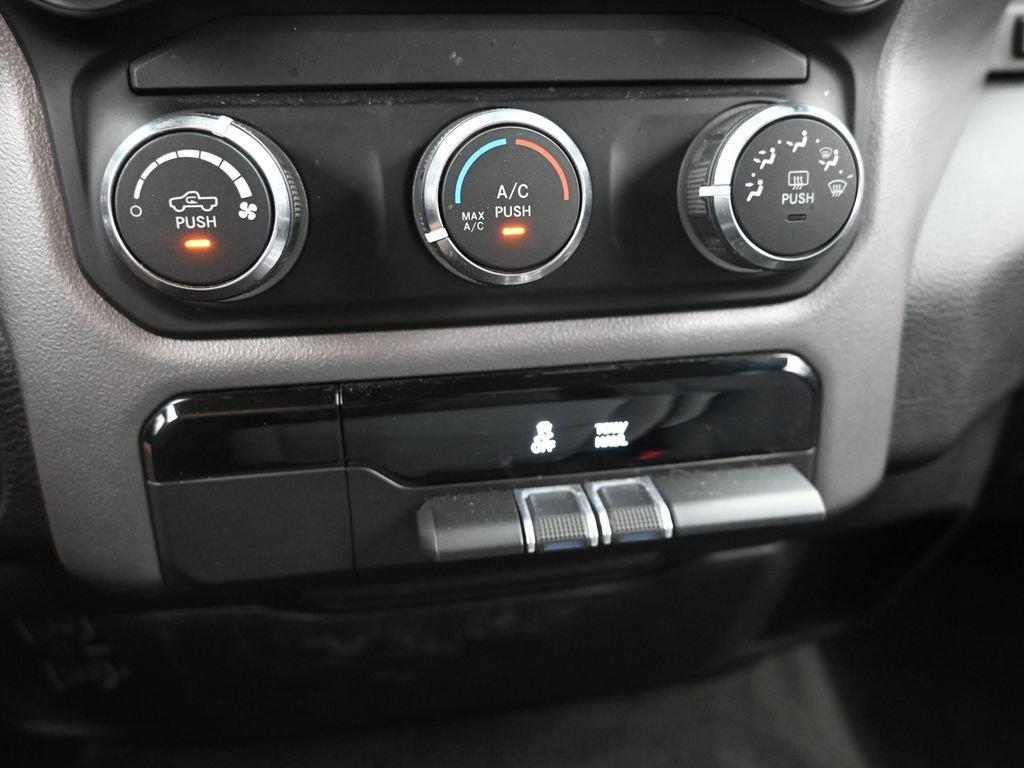 2019 Ram 1500 Vehicle Photo in Cedar Rapids, IA 52402