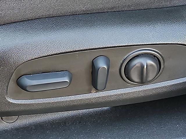 2023 GMC Acadia Vehicle Photo in TREVOSE, PA 19053-4984