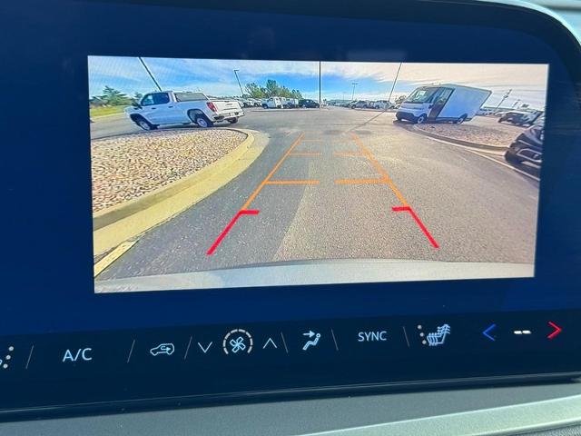 2026 Chevrolet Traverse Vehicle Photo in COLUMBIA, MO 65203-3903