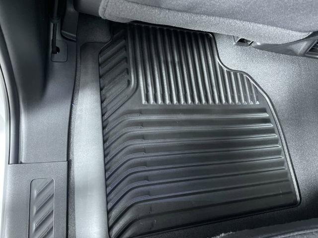2025 GMC Sierra 1500 Vehicle Photo in GILBERT, AZ 85297-0402