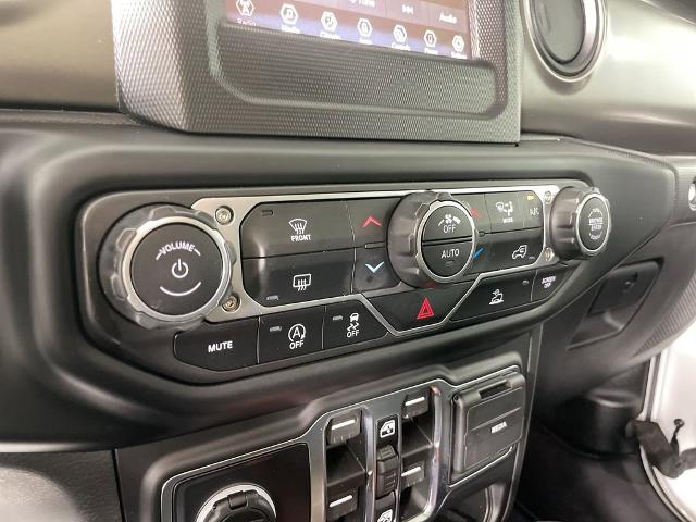 2023 Jeep Wrangler Vehicle Photo in GILBERT, AZ 85297-0402