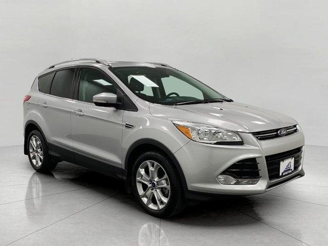 2016 Ford Escape Vehicle Photo in Neenah, WI 54956