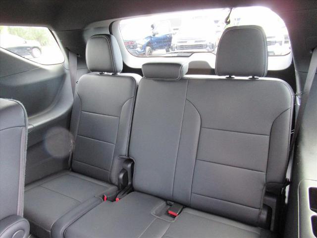 2025 Chevrolet Traverse Vehicle Photo in LEESBURG, FL 34788-4022