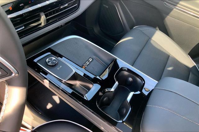 2026 Buick Enclave Vehicle Photo in INDEPENDENCE, MO 64055-1377