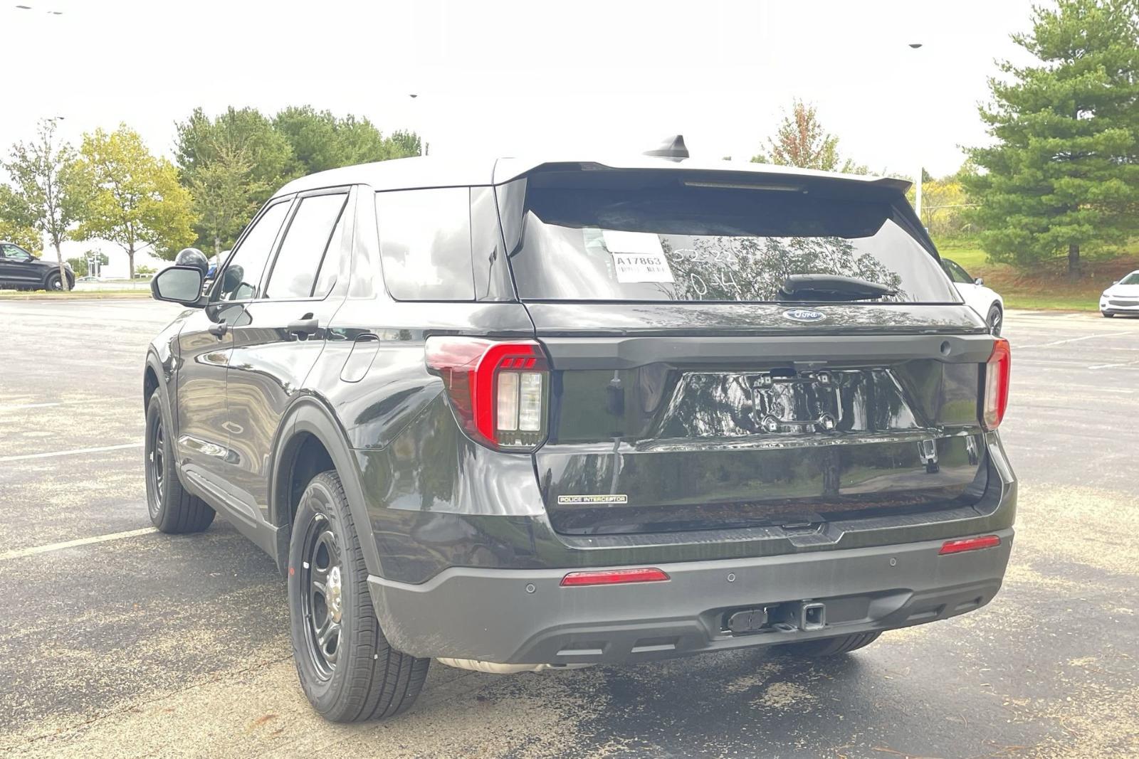 2025 Ford Police Interceptor Utility Vehicle Photo in Belle Vernon, PA 15012