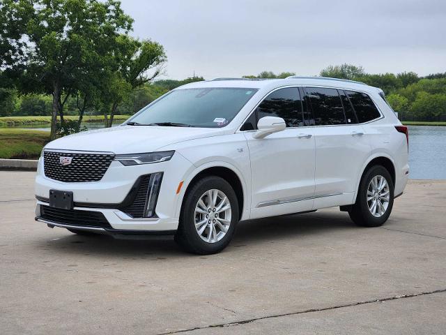 2023 Cadillac XT6 Vehicle Photo in DENTON, TX 76210-9321