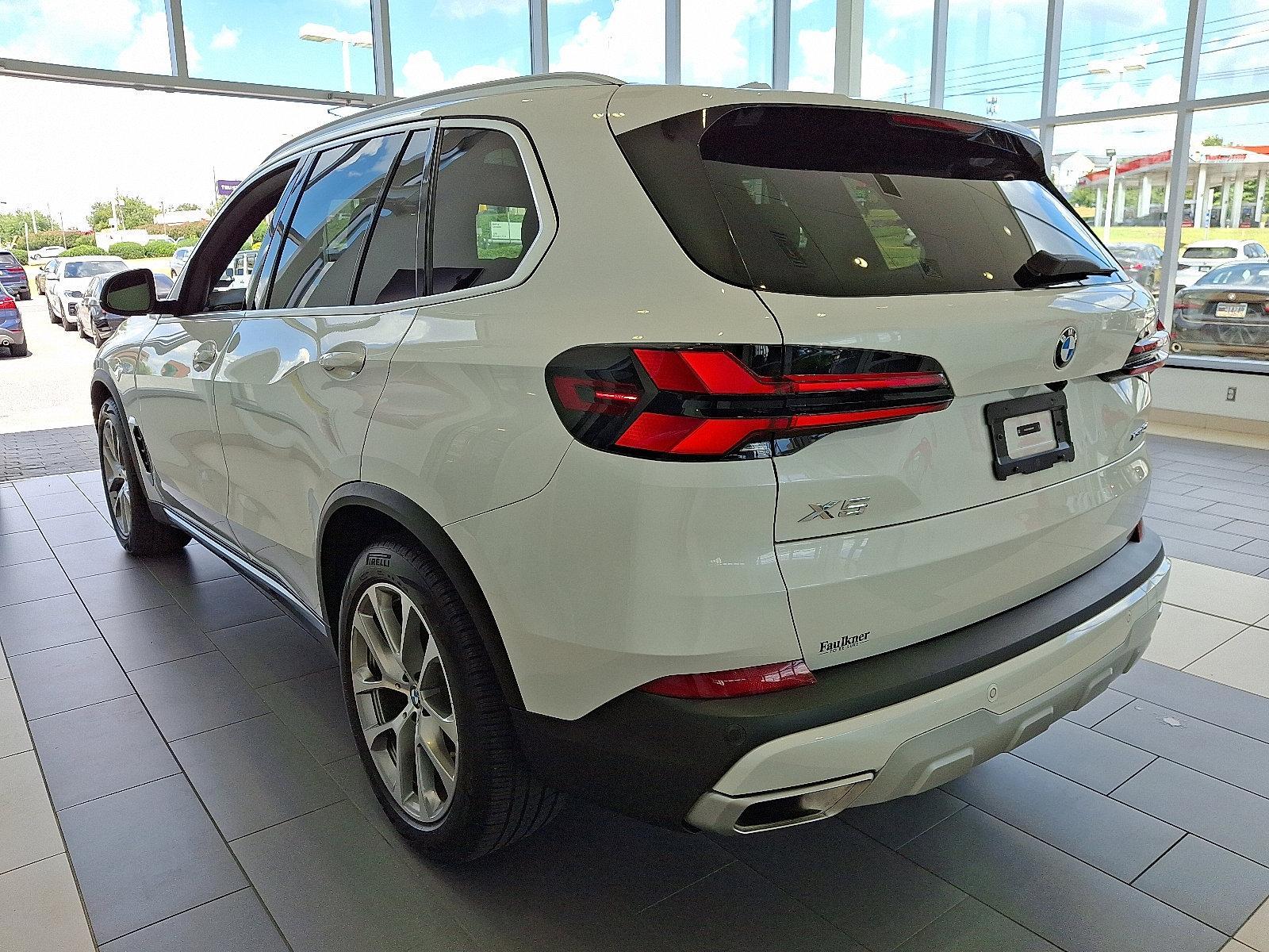 2024 BMW X5 xDrive40i Vehicle Photo in Lancaster, PA 17601